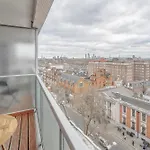 Stunning Flat On King\'S Road, Chelsea With Balcony