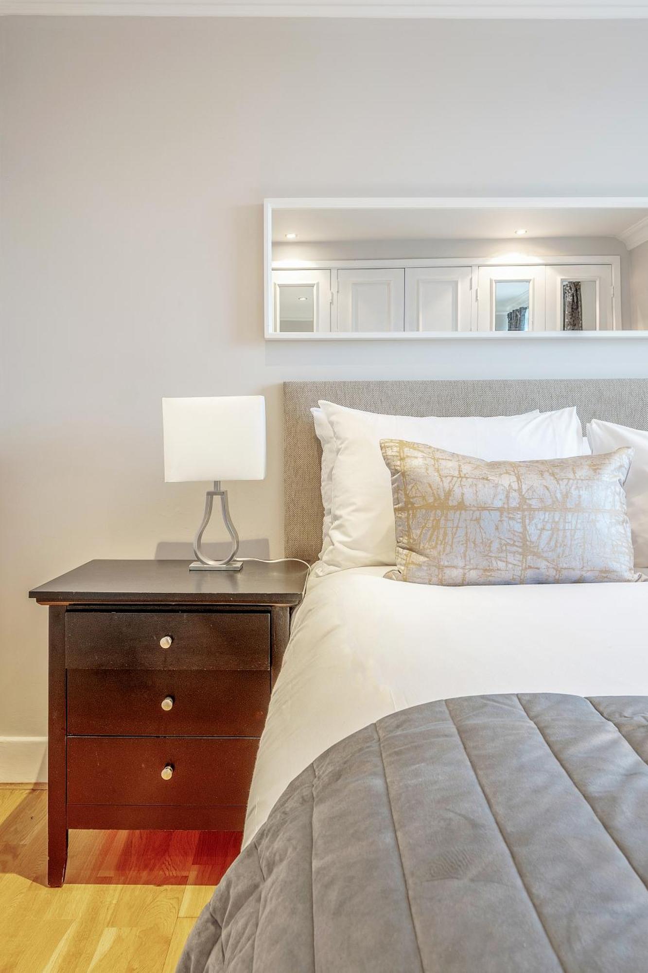 Stunning Flat On King's Road, Chelsea With Balcony London