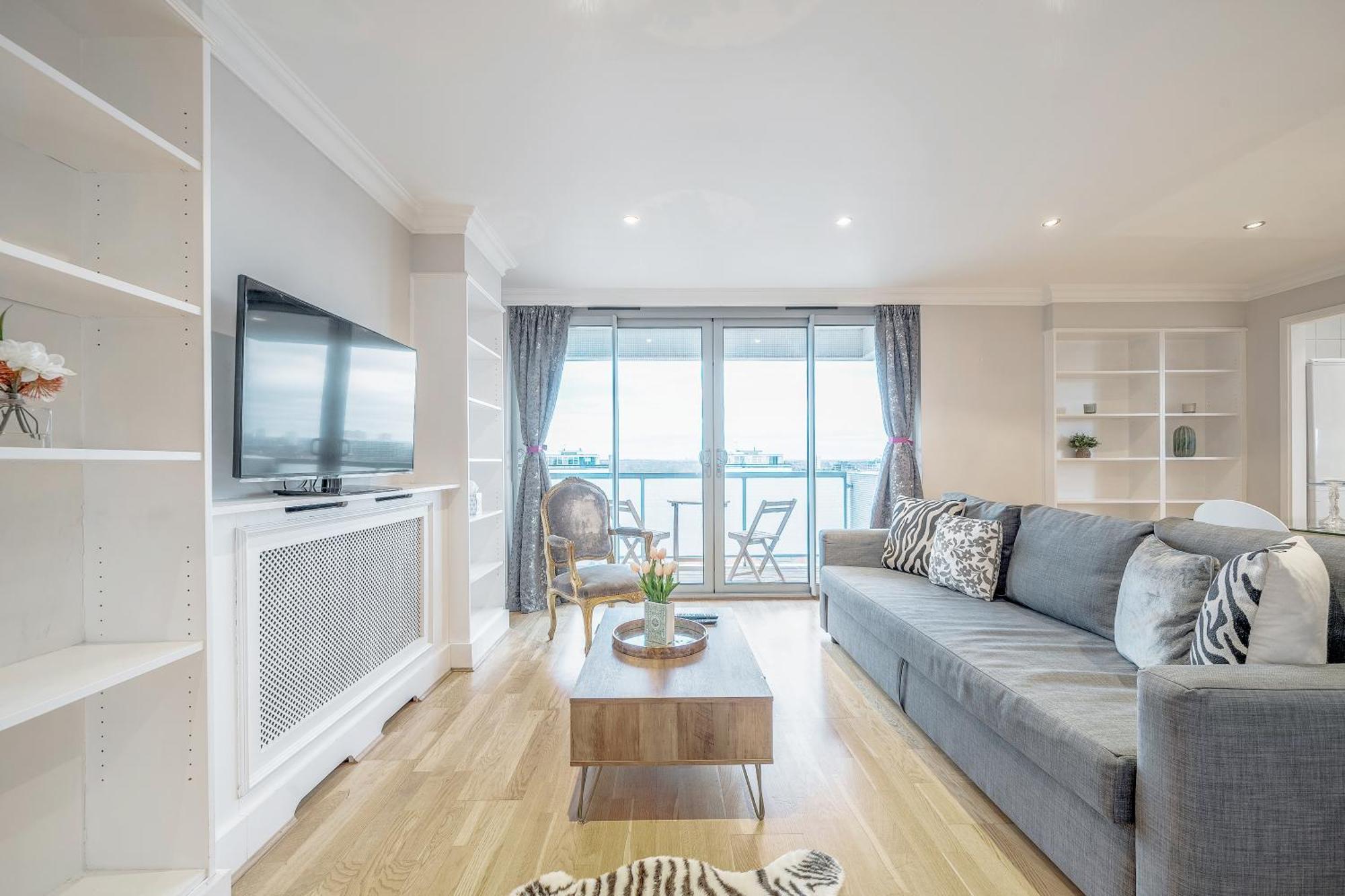 Stunning Flat On King's Road, Chelsea With Balcony